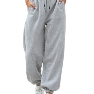 Joggers and sweatpants