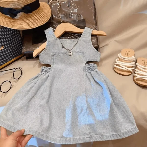 2025 Korean Version of Summer Dress Strap Children's Clothing Summer Clothing New Girls' Baby Skirt Korean Denim Skirt Fashion - Image 3