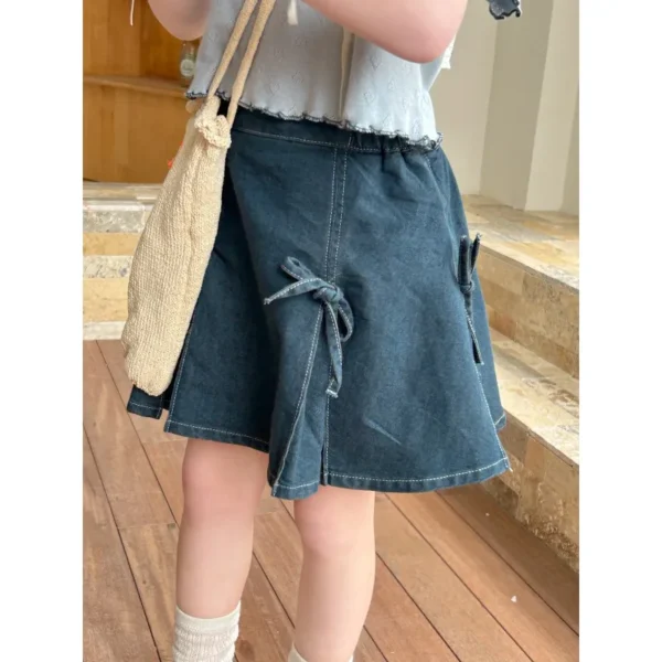 Girls' Fashion Bow Denim Half Skirt, Korean Style Children's Clothing 2025 Summer New Stylish Versatile Half Skirt - Image 5