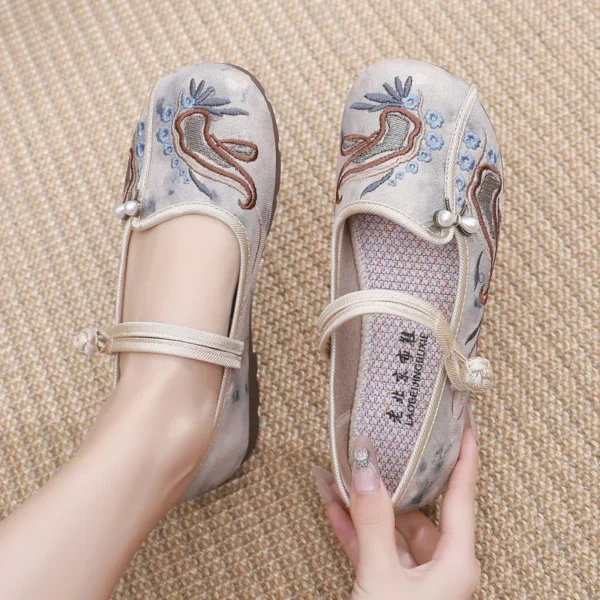 NEW 2025 Women's Shoes Fashion Cute Sweet Retro Traditional Anti Skid Slip on Loafers Lady Fashion Black Comfort Shoes - Image 6