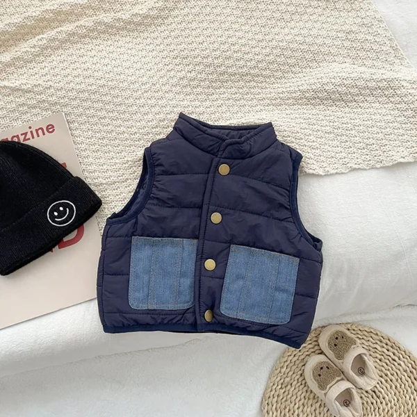 2025 Winter New Baby Sleeveless Warm Vest Plus Velvet Thick Infant Boy Girl Padded Jacket Toddler Denim Pocket Vest Cardigan - Image 5