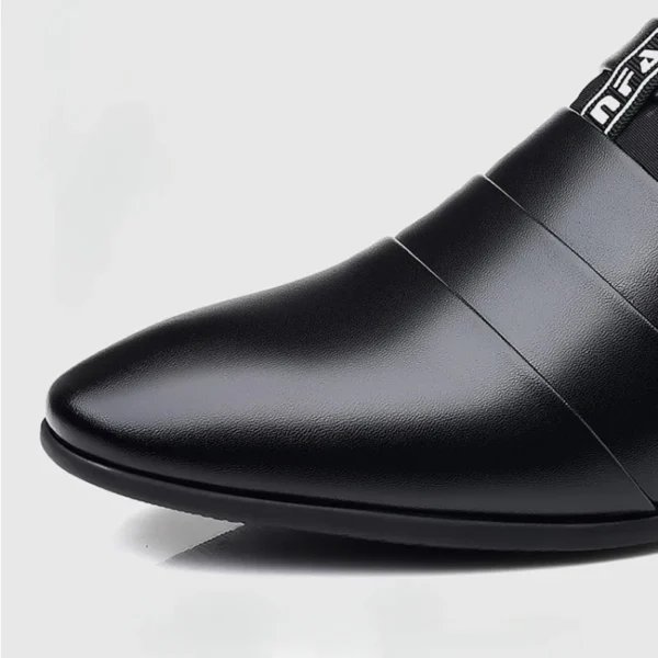 2025 New Men's Formal Shoes Plus Size Moccasins Pointed Toe Man Leather Shoe Classic Wedding Shoes Office Business Casual Shoes - Image 4