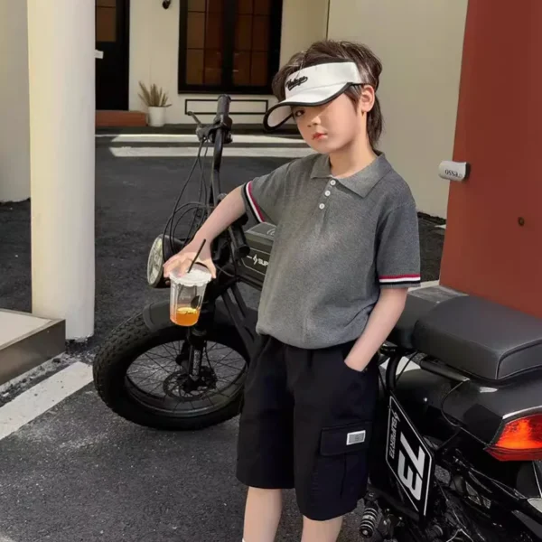 Children's shorts are versatile summer boys with double flap pocket pantss and handsome street cargo pants for middle-aged - Image 3