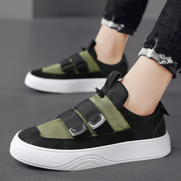 Summer and autumn thick soled canvas breathable sports board shoes fashion Korean fashion men's shoes low top slip-on lazy shoes - Image 5