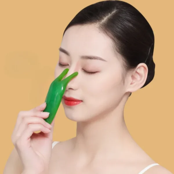 Nose Scraping Beautiful Massage - Image 4