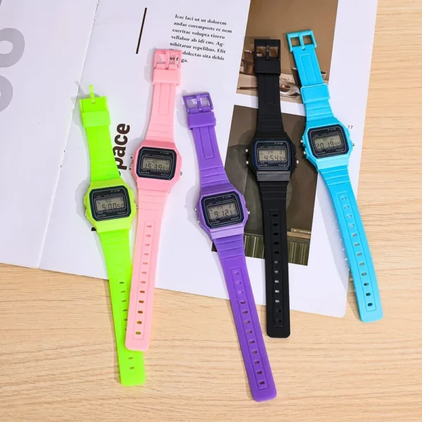 Classic Retro LED Electronic Watch Waterproof Sports Watch Women's F91W Silicone Strap Small Square Couple Sports Watch - Image 4