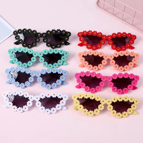 Fashionable Cat's Eye Glasses Trendy PC Colorful Girls Boys Sport Shades Lightweight Children Daisy Eyewear for Birthday Gift