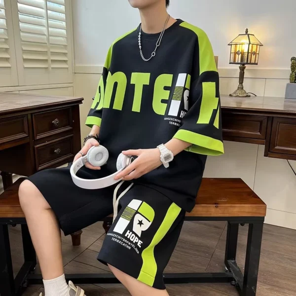 Men's New Loose Short sleeved Shorts Two piece Set