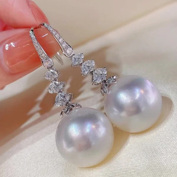Huitan Luxury Silver Color Simulated Pearl Dangle Earrings for Women Temperament Ear Accessories Wedding Party New Trend Jewelry