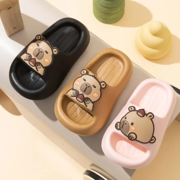 Kids Slippers Summer Boy Slides Shoes New Design Cute Capybara Flip Flops Girls Indoor Thick Sole Beach Shoes Slippers for Girls