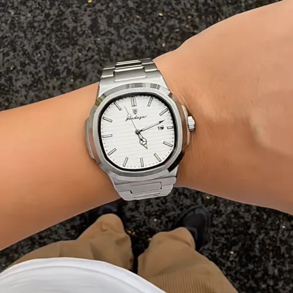Authentic large dial watch of wine barrel brand for men, 2025 new sports quartz watch, light luxury stainless steel strap
