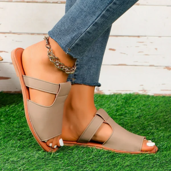2025 spring/summer fashion new large size women flat small sandals temu solid color beach sandals - Image 4