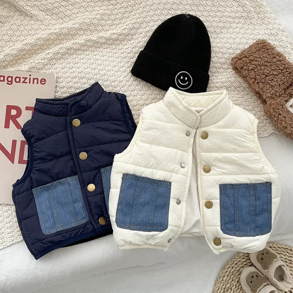 2025 Winter New Baby Sleeveless Warm Vest Plus Velvet Thick Infant Boy Girl Padded Jacket Toddler Denim Pocket Vest Cardigan
