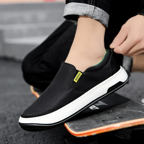 2025 New Men's Sneakers Summer Ice Silk Breathable Comfortable Canvas Shoes Fashion Designer Men's Slip-on Non-slip Casual Shoes - Image 5