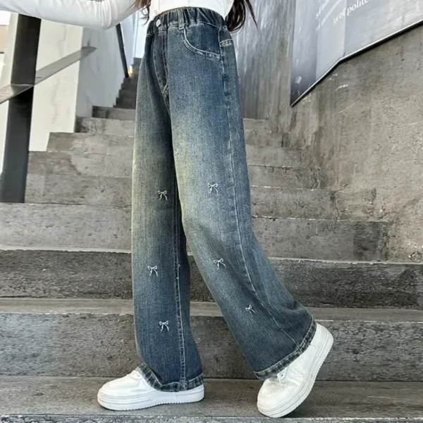 New 2025 Girls Loose Wide Leg Jeans Long Trousers Kids Fashion Heart Ripped Straight Leg Denim Pants Teen Spring Casual Clothing - Image 2