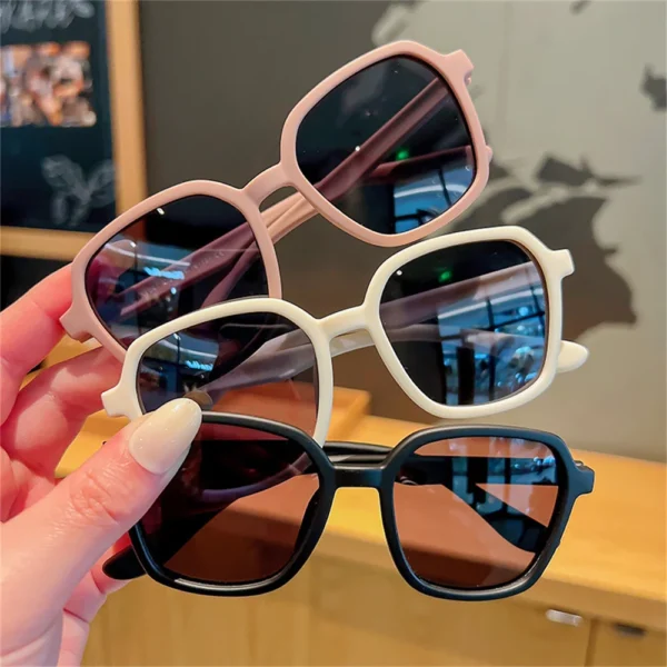 2024 New Fashion Square Children Sunglasses Foldable Silicone Glasses Girls Boys Baby Kids Sun Glasses UV400 Protection Eyewear