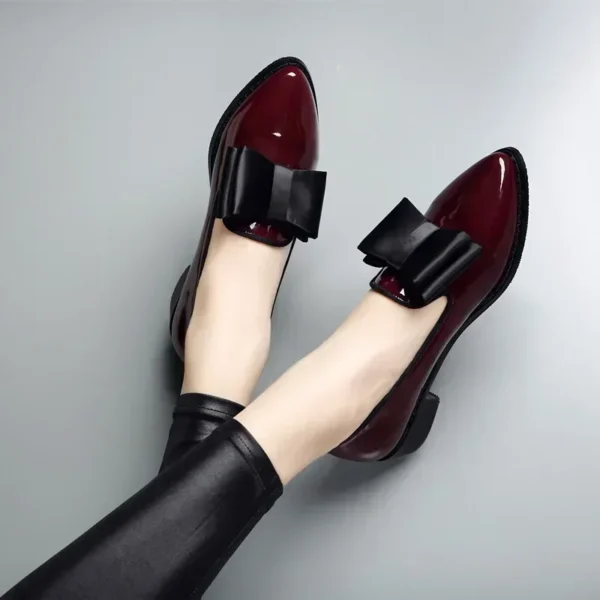 New Women's Loafers Bow Decor Pointed Toe Flat Shoes for Women Patent Leather Shallow Mouth Commuter Daily Casual Shoes - Image 4