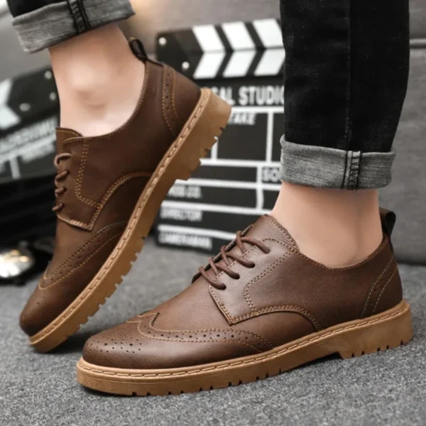 Men's Casual Leather Shoes Classic Business Dress Shoe Luxury Oxford Office Shoes for Men Comfort Loafers Brogue Shoes Moccasins