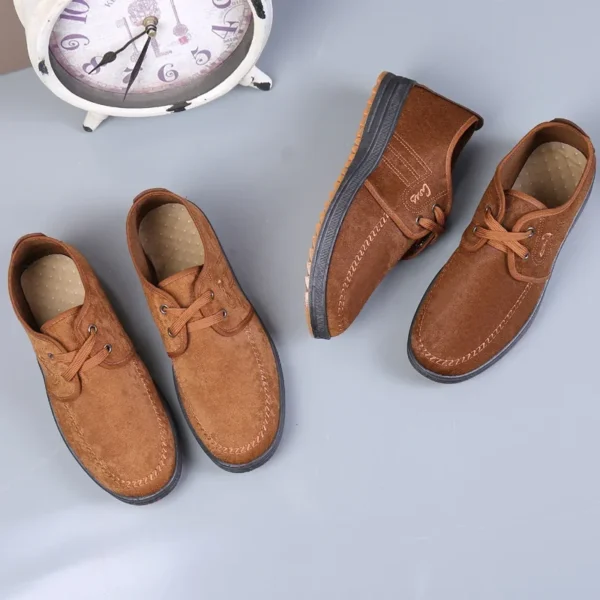 Men Suede Loafers Driving Shoes Moccasins Fashion British Men's Casual Shoes Flat Breathable Shoes for Men Outdoor Shoe - Image 4