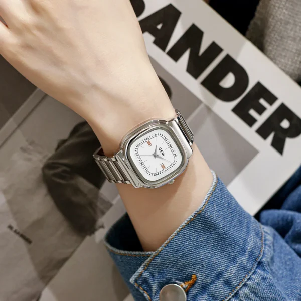 Retro Design Gold Square Watch Women Luxury Steel Strap Waterproof Japanese Movement Quartz Watch Personalized Jewelry - Image 5