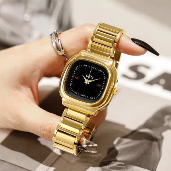 Retro Design Gold Square Watch Women Luxury Steel Strap Waterproof Japanese Movement Quartz Watch Personalized Jewelry