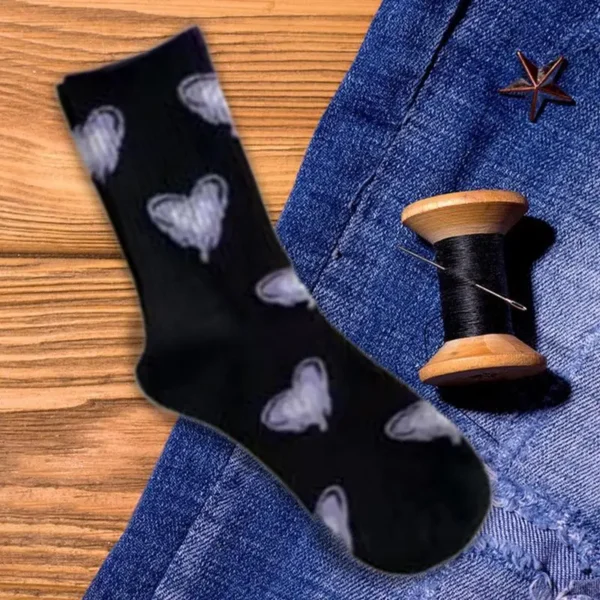Fashion Crew Socks Women Athletic Socks Mid Crew Aesthetic Fashion Accessories for Workout Gym Streetwear Daily Wear Sports - Image 3