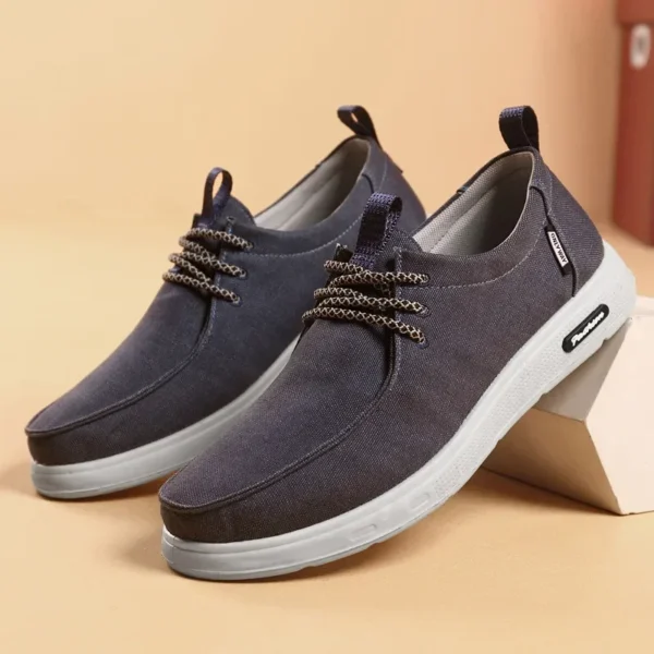 2025Men's Canvas Lightweight Shoes Fashion Breathable Mesh Sports Shoes Casual Men Vulcanized Shoes Classic Slip on Flat Loafer