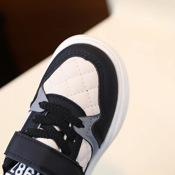Children's board shoes Spring and Autumn New Baby Sports Shoes Casual Thick Sole Board Shoes Boys and Girls Fashion Running Shoe - Image 4