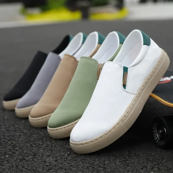 2025 White Sneakers Men Casual Shoes Slip on Canvas Shoes Men Loafers Comfortable Vulcanized Shoes Mens Trainers
