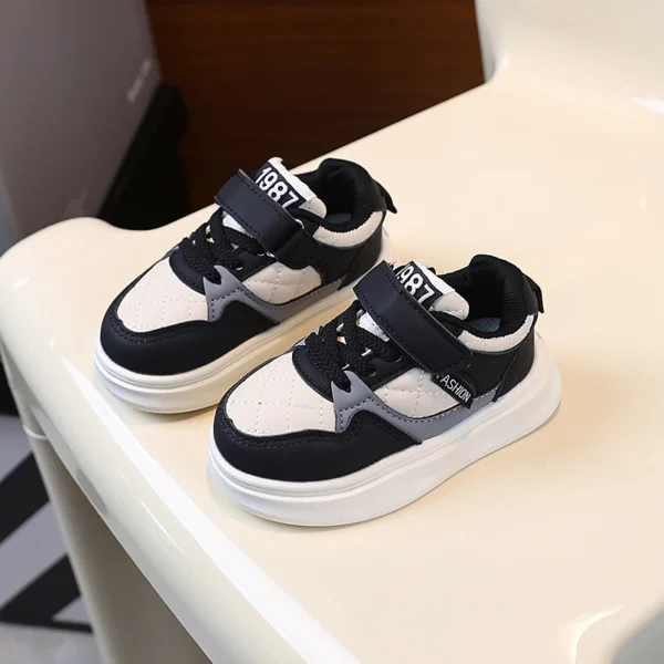 Children's board shoes Spring and Autumn New Baby Sports Shoes Casual Thick Sole Board Shoes Boys and Girls Fashion Running Shoe - Image 3