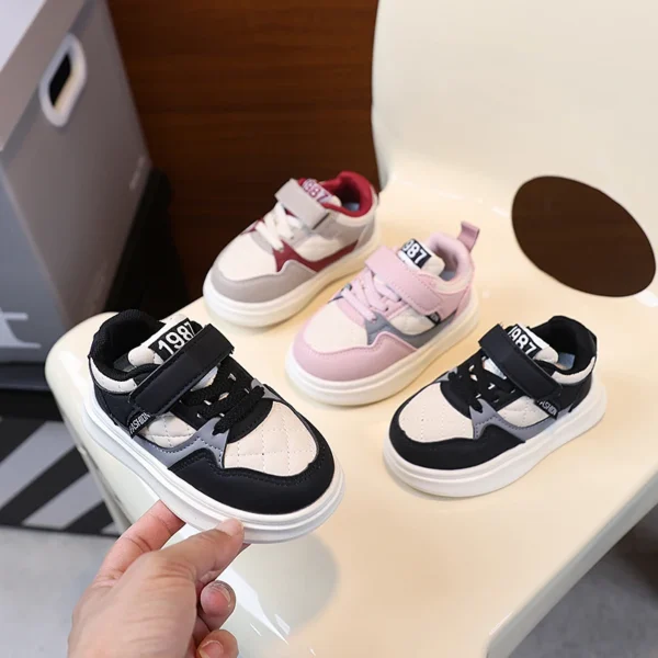Children's board shoes Spring and Autumn New Baby Sports Shoes Casual Thick Sole Board Shoes Boys and Girls Fashion Running Shoe - Image 2